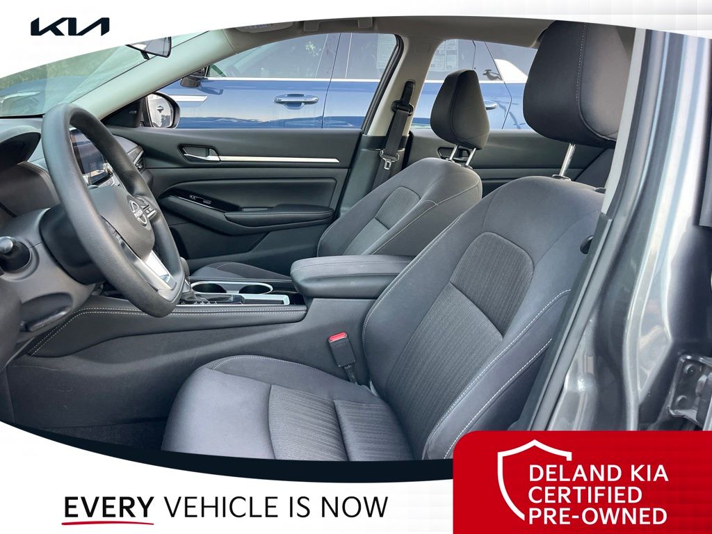 Used 2023 Nissan Altima Sedan