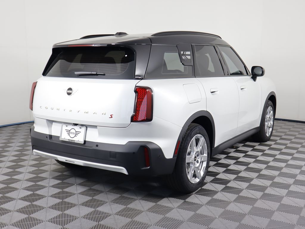 2025 MINI Cooper Countryman Base 5