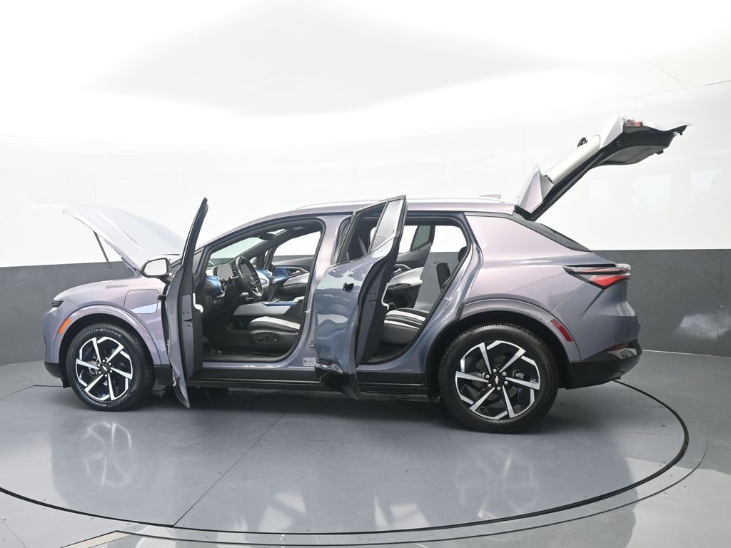 Used 2024 Galaxy Gray Metallic Chevrolet LT image 75