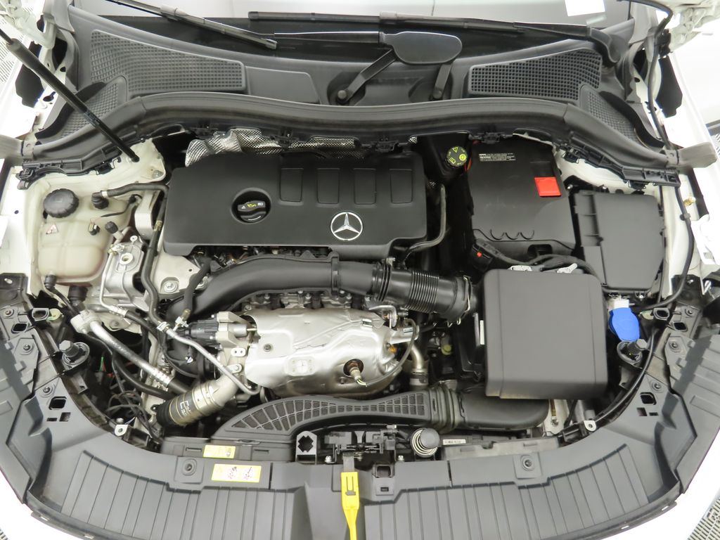 Thumbnail: 2023 Mercedes-Benz GLA - 29