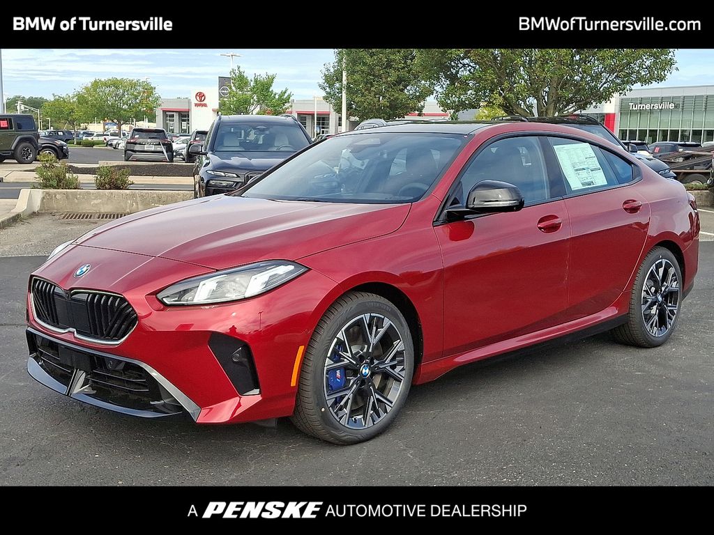 Thumbnail: 2026 BMW 2 Series - 1