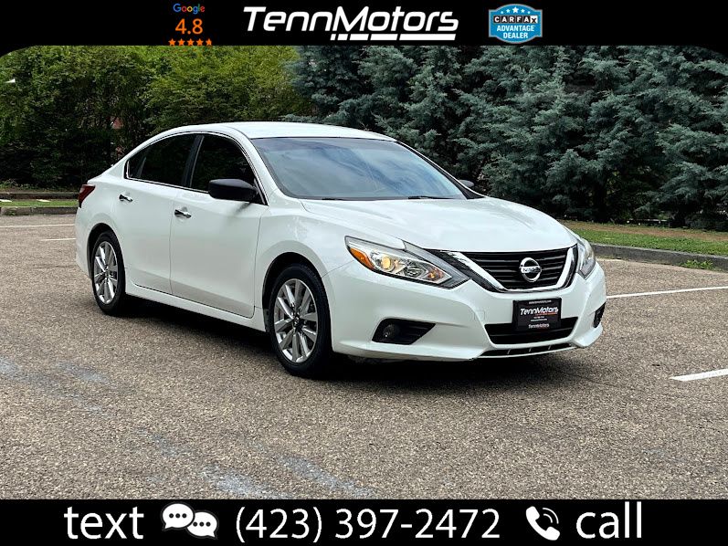 Glacier White 2018 Nissan Altima 2.5 SV Sedan Front-Wheel Drive Continuously Variable Transmission