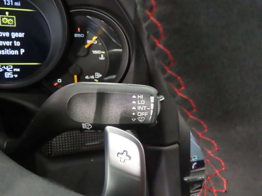 Thumbnail: 2014 Porsche 911 - 22