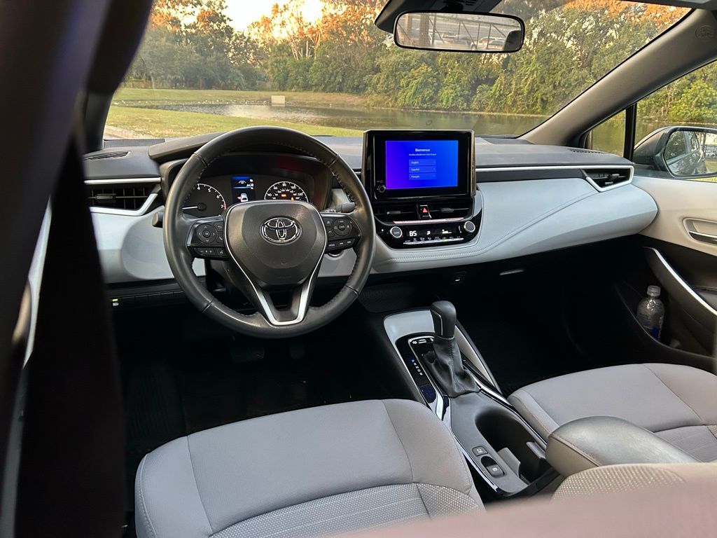 Thumbnail: 2025 Toyota Corolla - 12