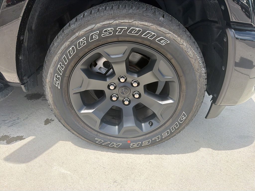 2025 Ram 1500 Big Horn Crew Cab 4x4 5'7" Box