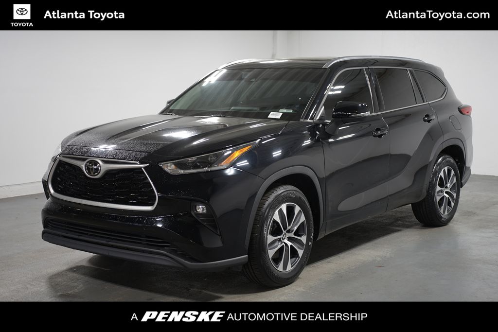 2021 Toyota Highlander XLE -
                Duluth, GA