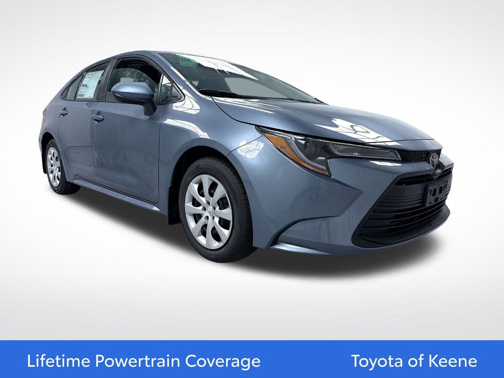 2026 Toyota Corolla LE's photo