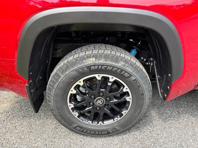 2026 Toyota Tundra SR5 - Photo 11