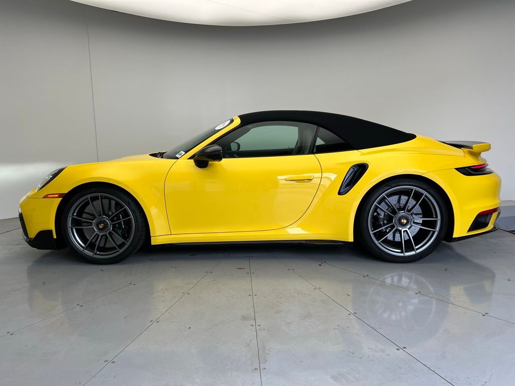 Thumbnail: 2023 Porsche 911 - 28