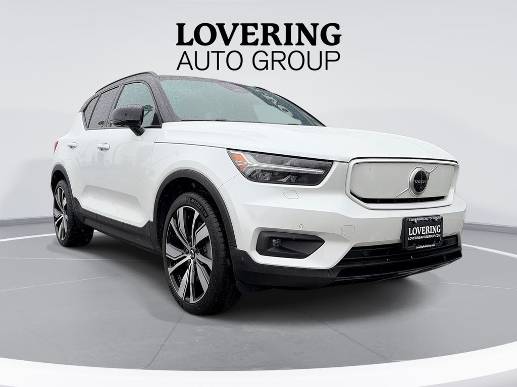 Crystal White 2021 Volvo XC40 Recharge Pure Electric P8 eAWD SUV / Crossover All-Wheel Drive 1-Speed Automatic