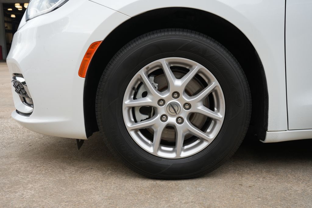 2023 Chrysler Pacifica Touring L White at Parkway Family Mazda
