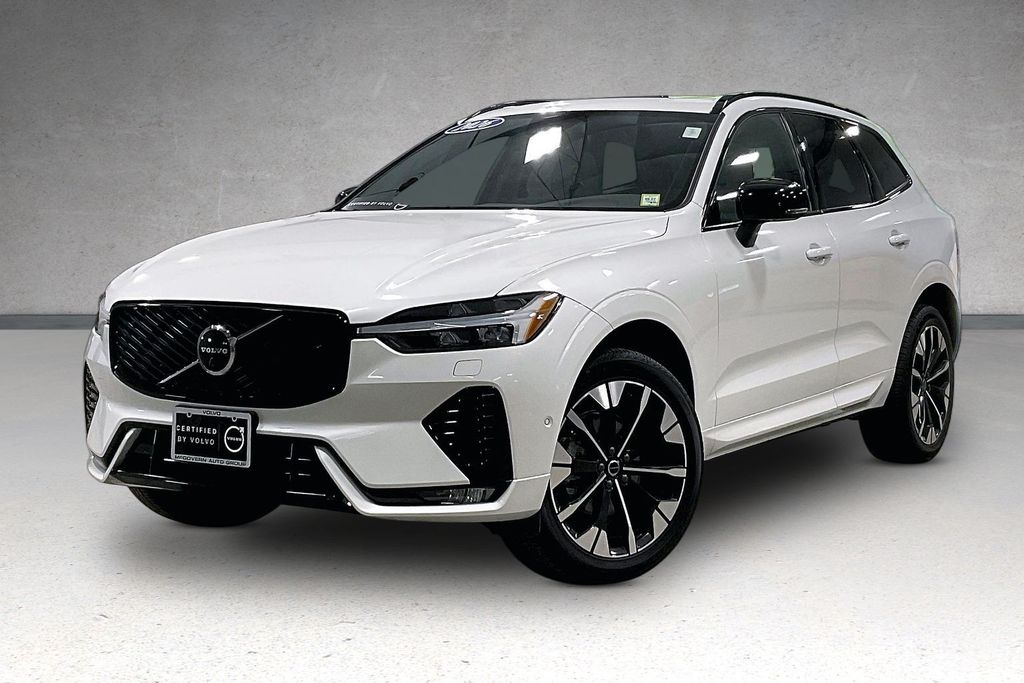 Crystal White Metallic 2026 Volvo XC60 SUV / Crossover All-Wheel Drive Automatic