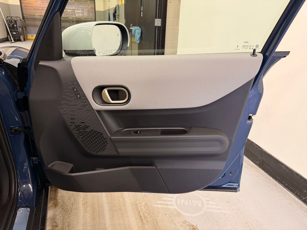 Thumbnail: 2026 MINI Cooper - 27