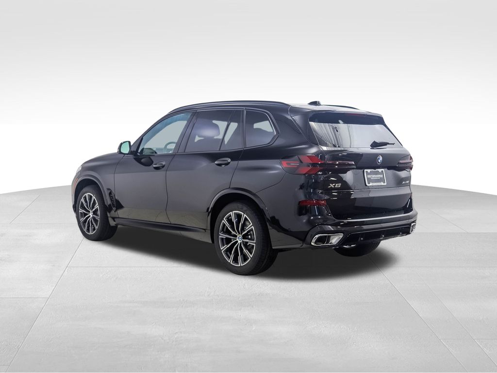 Thumbnail: 2026 BMW X5 - 4