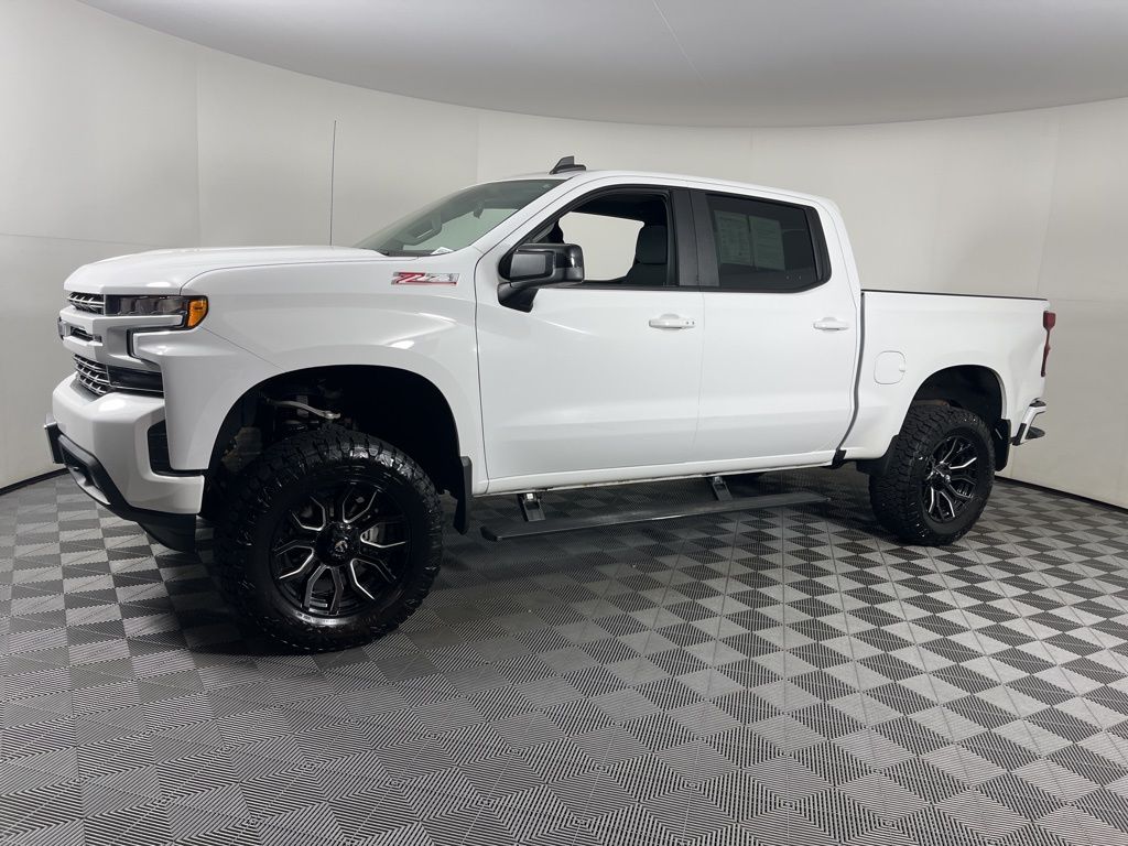 2020 Chevrolet Silverado 1500 RST 2