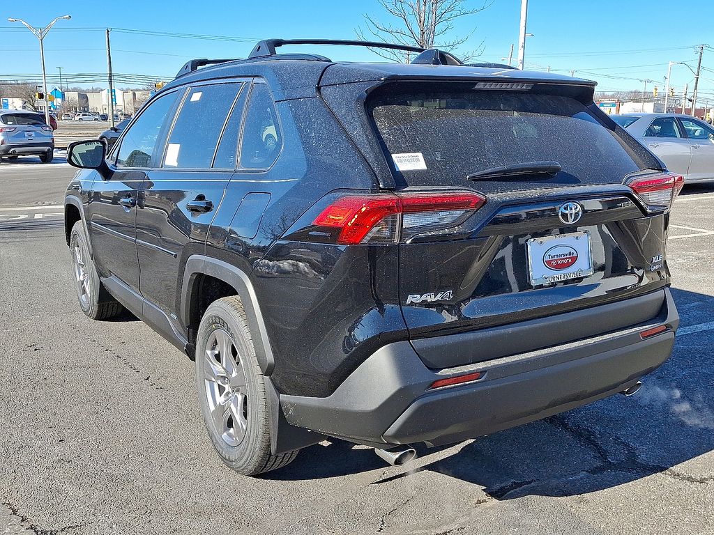Thumbnail: 2025 Toyota RAV4 - 3
