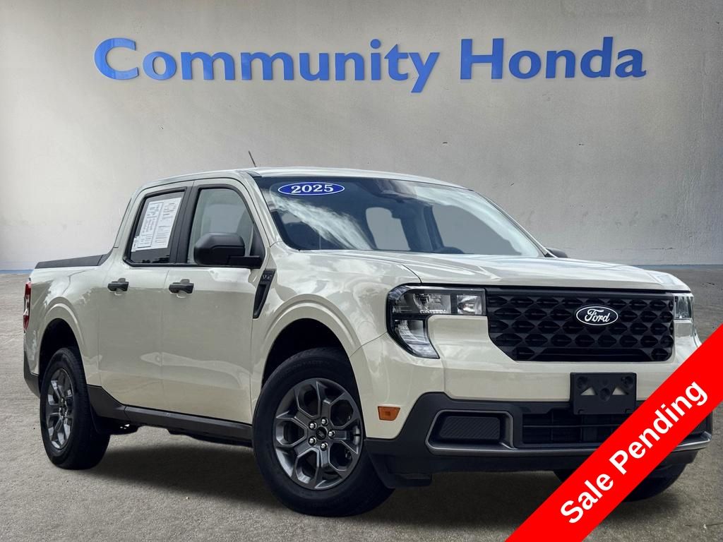2025 Ford Maverick XLT - 0