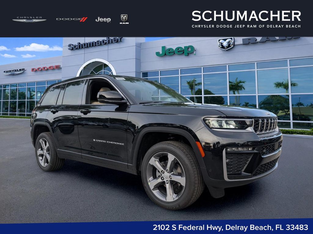 new 2026 Jeep Grand Cherokee car, priced at $46,155