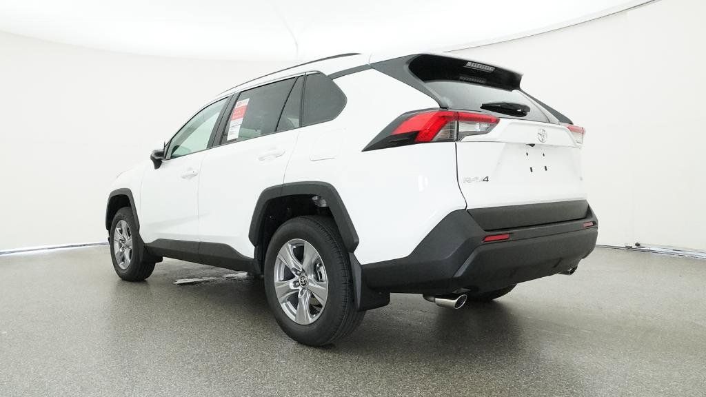 Thumbnail: 2025 Toyota RAV4 - 29