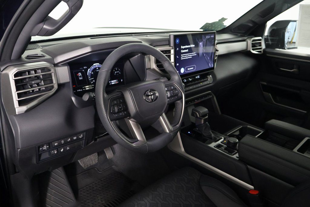 Thumbnail: 2025 Toyota Tundra - 7