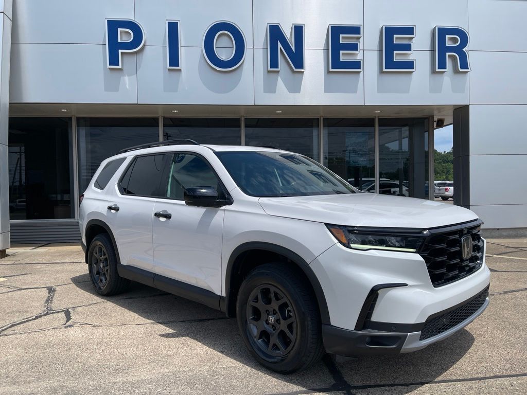 2025 Honda Pilot TrailSport AWD
