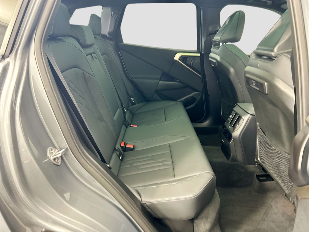 Thumbnail: 2025 BMW X3 - 20