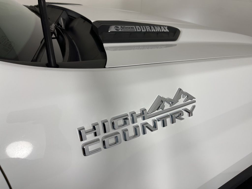 2022 Chevrolet Silverado 3500 High Country 3