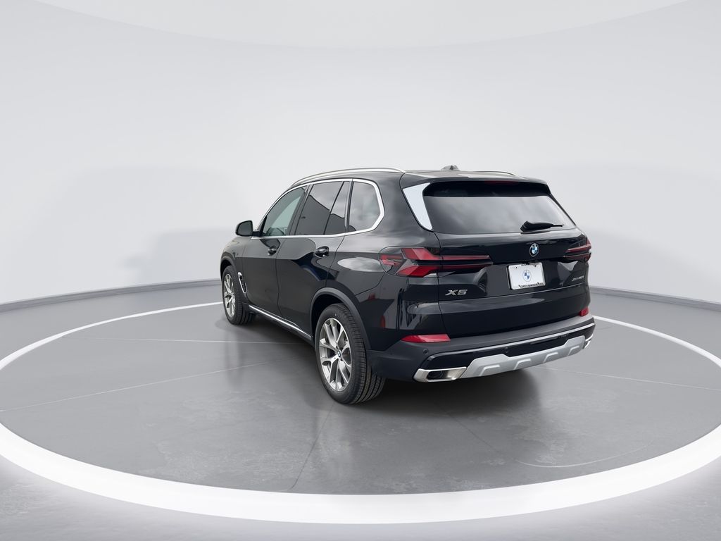 Thumbnail: 2026 BMW X5 - 6
