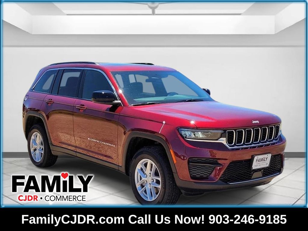Velvet Red Pearlcoat 2024 Jeep Grand Cherokee SUV / Crossover 4X2 8-Speed Automatic
