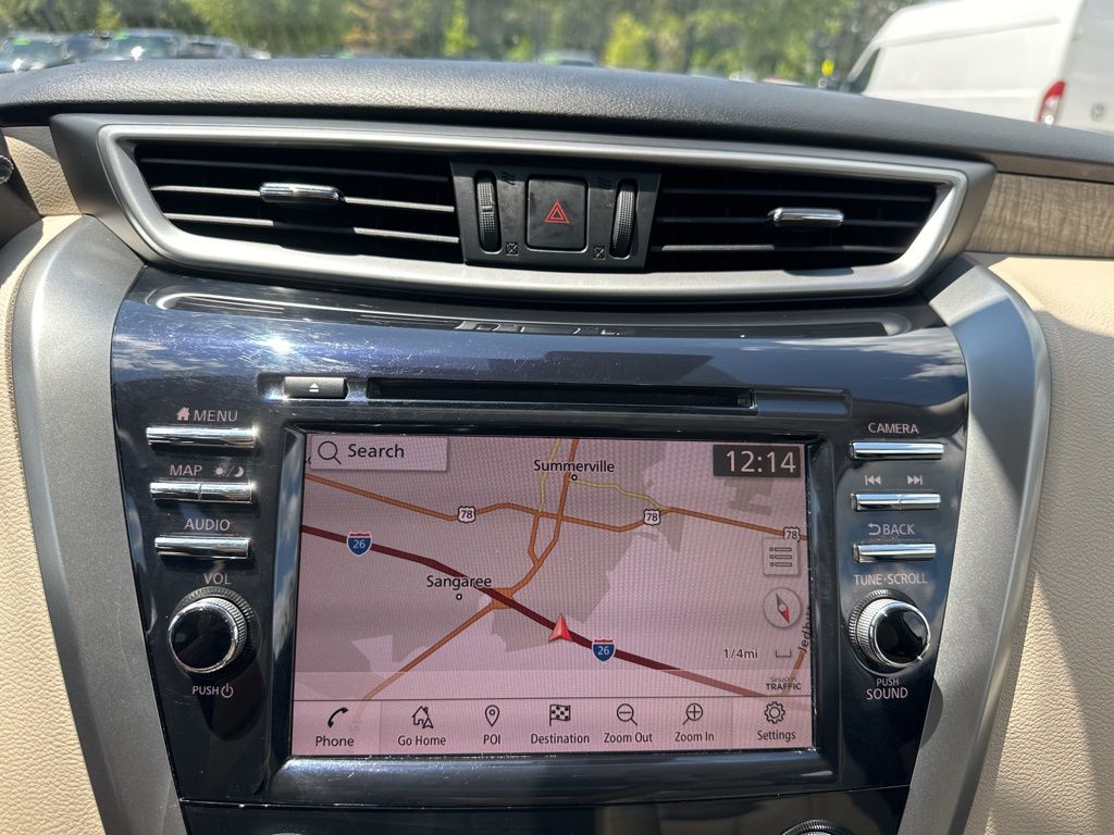 2023 Pearl White Tricoat Nissan Murano SL FWD SUV