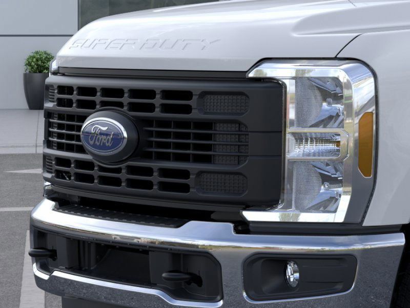 New 2026 Ford Super Duty F-350 SuperCab 8' Box XL