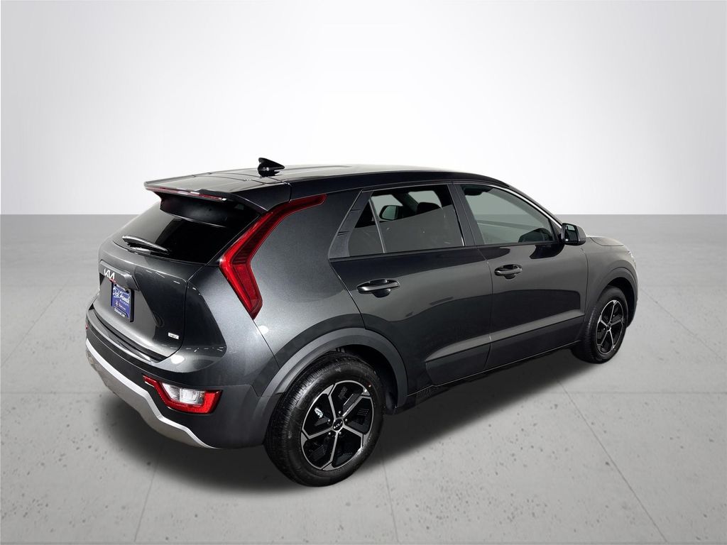 2026 Kia Niro LX
