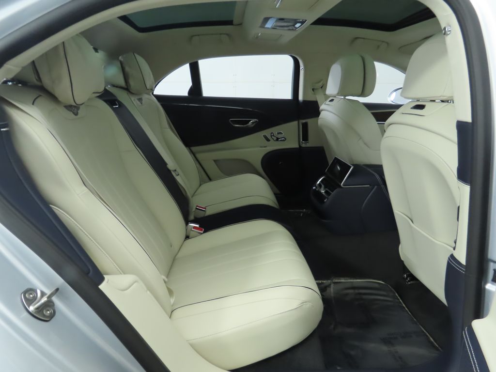 Thumbnail: 2026 Bentley Flying Spur - 23