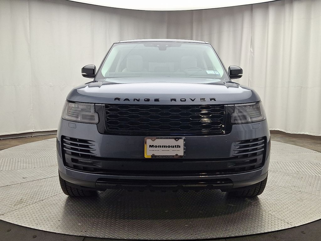 Thumbnail: 2018 Land Rover Range Rover - 2