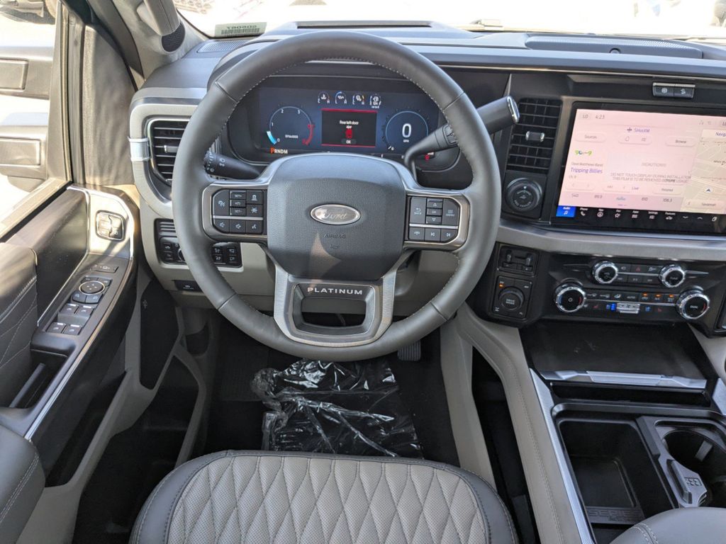 2025 Ford F-250 Super Duty Platinum