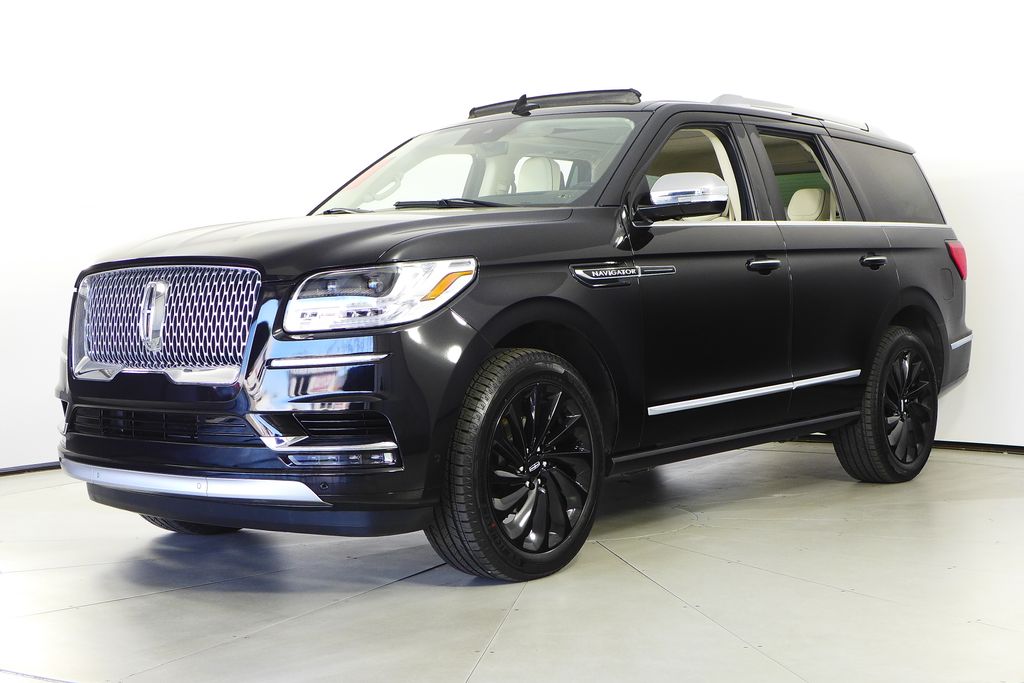 2021 Lincoln Navigator Black Label 2