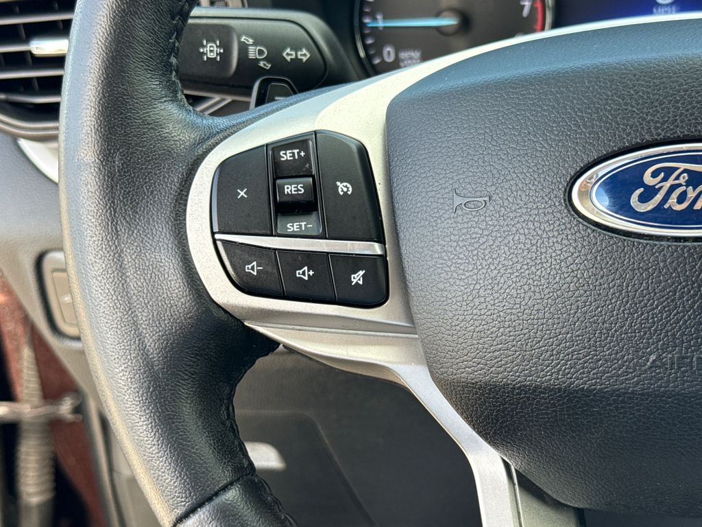Used 2020  Ford XLT image 15