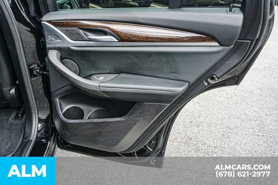 Used 2025 Black BMW xDrive30i image 56