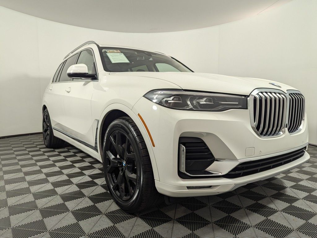 2022 BMW X7 xDrive40i photo