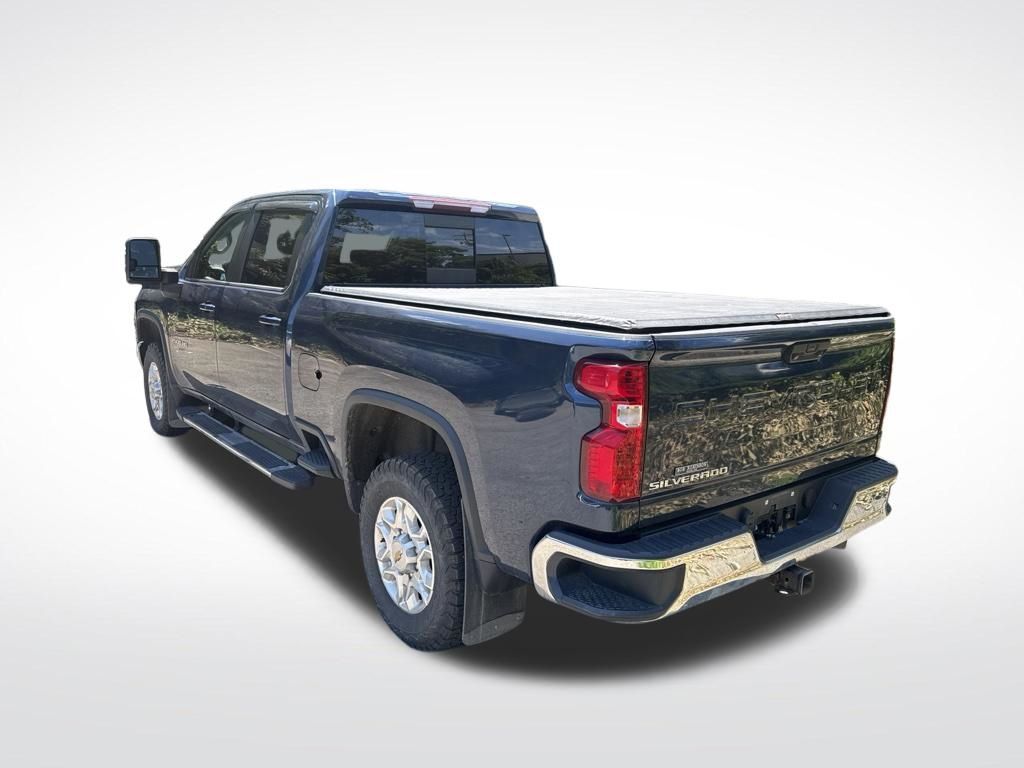 2021 Chevrolet Silverado 2500HD LT - 2