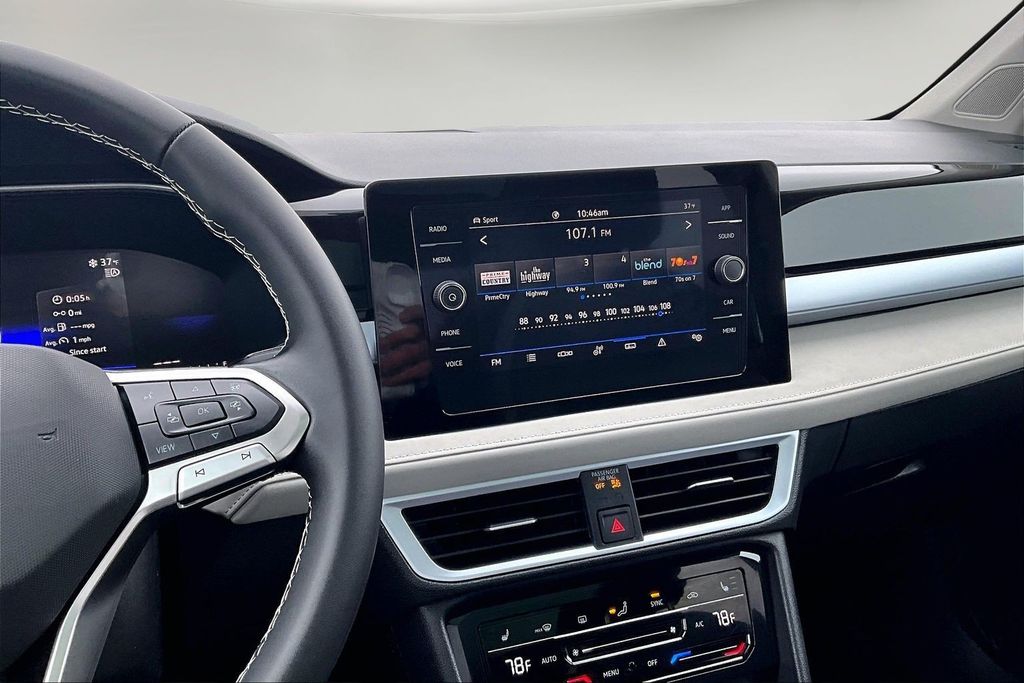 Certified Used 2026 White Volkswagen 1.5T SE image 10