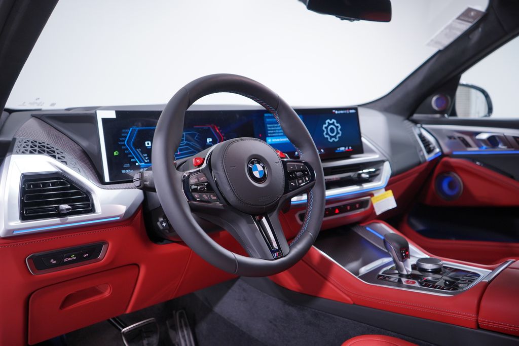 Thumbnail: 2026 BMW XM - 6