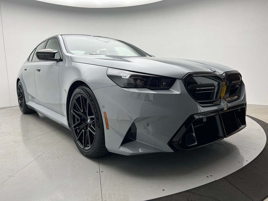 Thumbnail: 2026 BMW M5 - 2