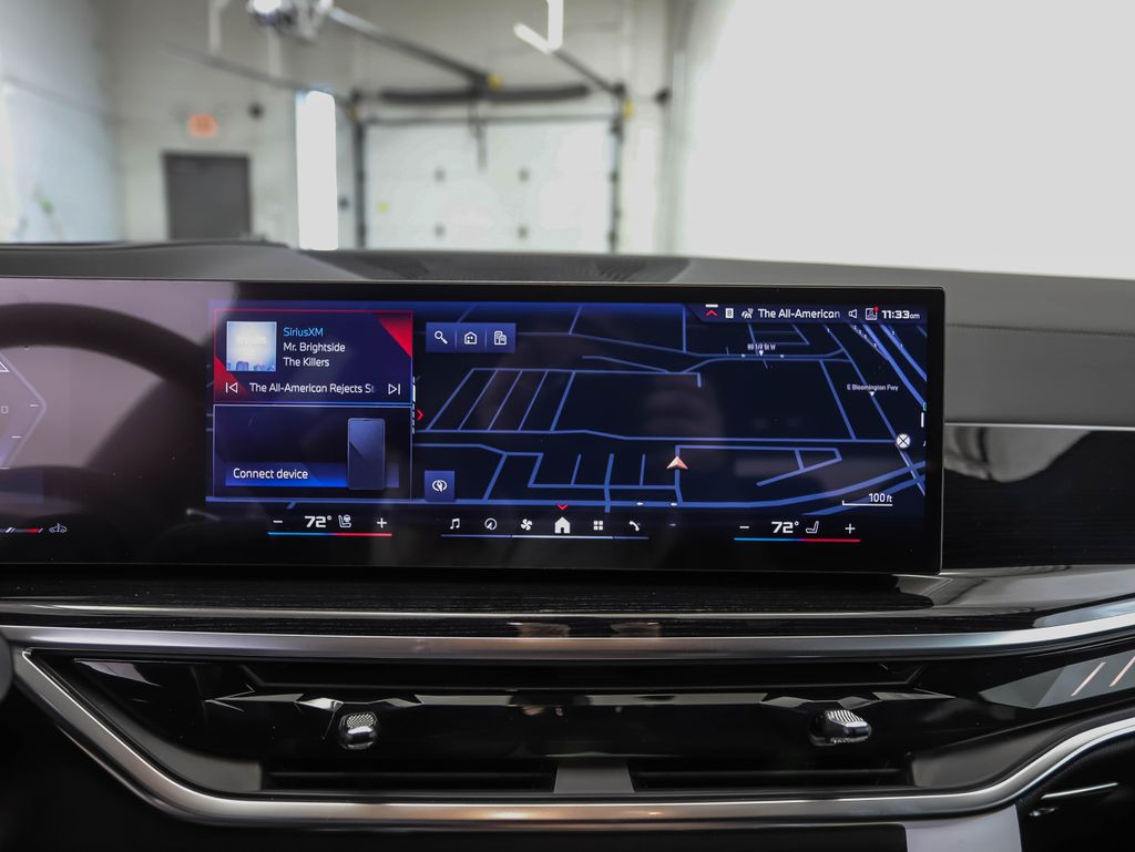 Thumbnail: 2026 BMW X7 - 17