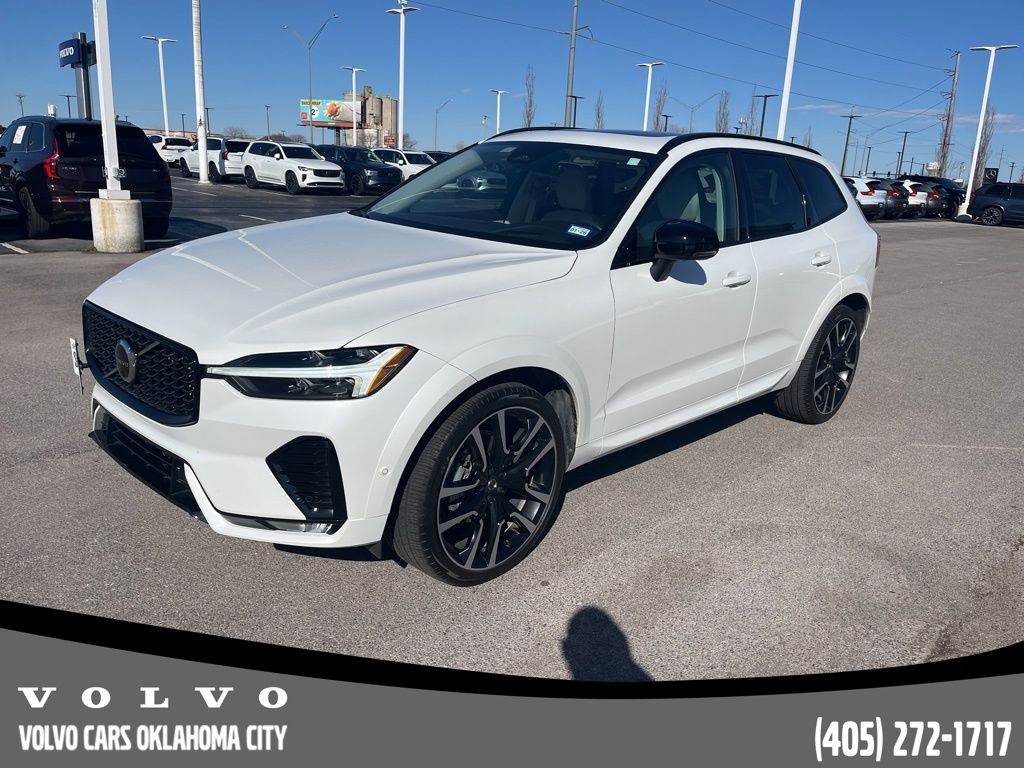 2023 Volvo XC60 B5 Ultimate Dark Theme AWD