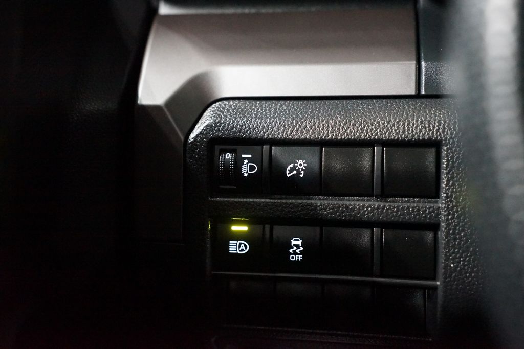 Thumbnail: 2024 Toyota Tacoma - 25