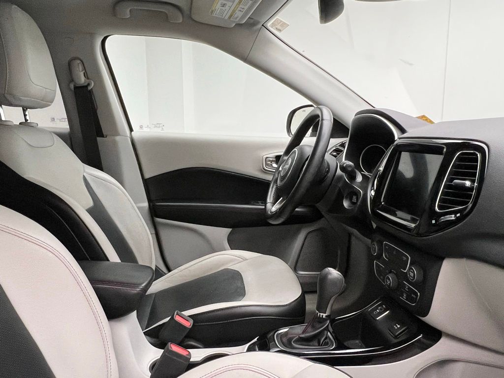 Thumbnail: 2019 Jeep Compass - 7