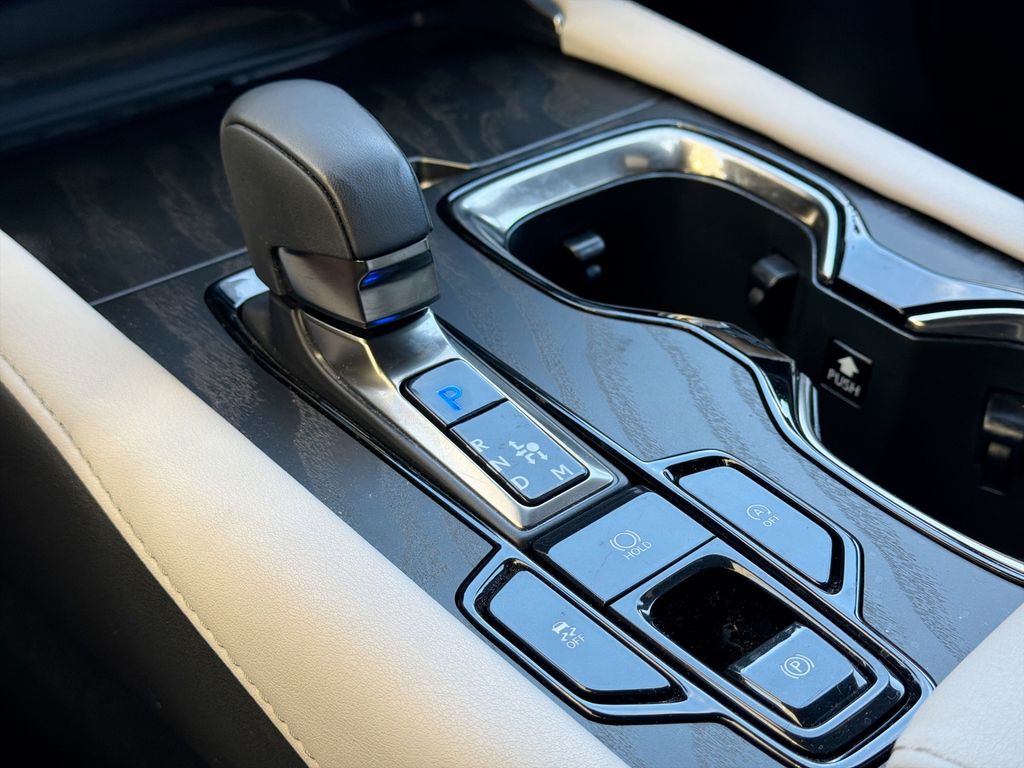 Thumbnail: 2023 Lexus RX - 20
