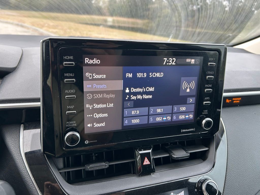 Thumbnail: 2021 Toyota Corolla - 23