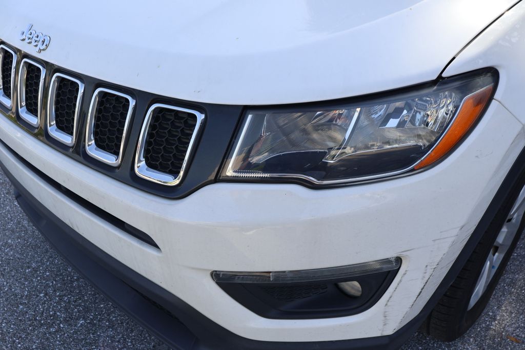 Thumbnail: 2020 Jeep Compass - 3